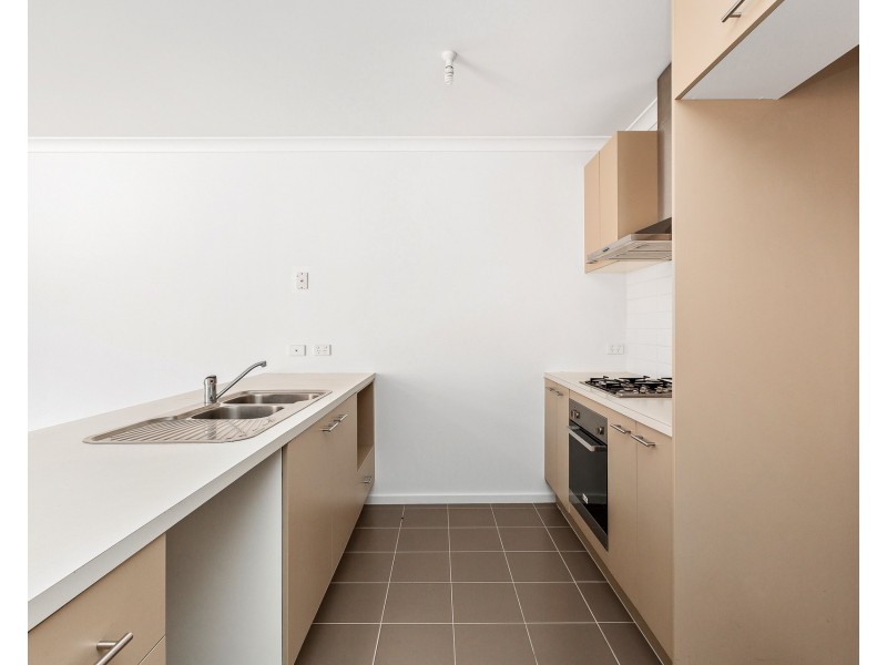 5 Beachside Crescent, Point Cook VIC 3030