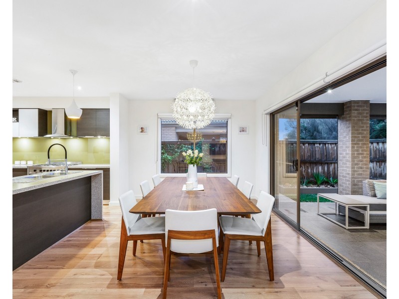 5 Waves Drive, Point Cook VIC 3030