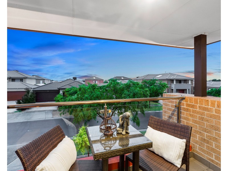 5 Waves Drive, Point Cook VIC 3030