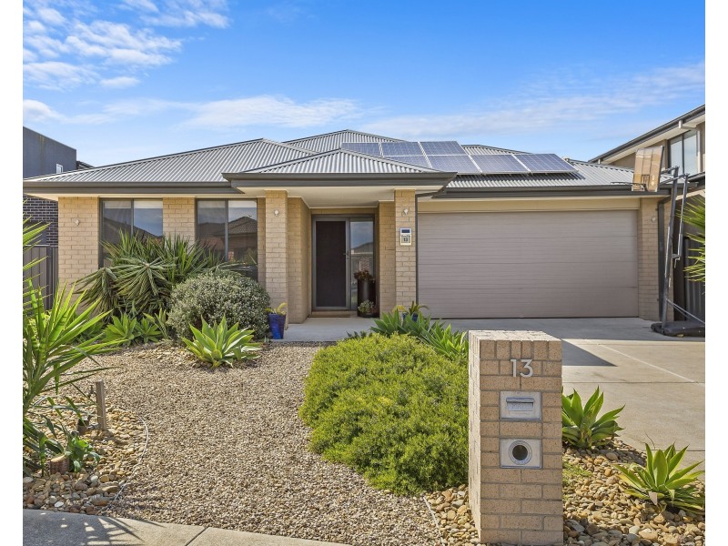 13 Duchess Court, Point Cook VIC 3030