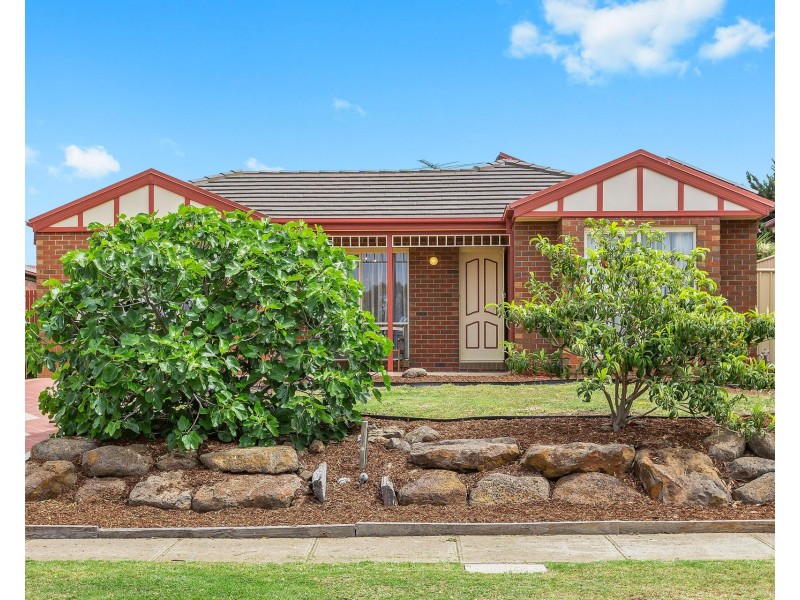 3 Waterside Close, Hoppers Crossing VIC 3029