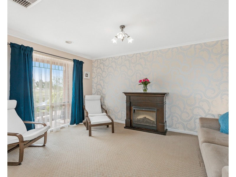 3 Waterside Close, Hoppers Crossing VIC 3029