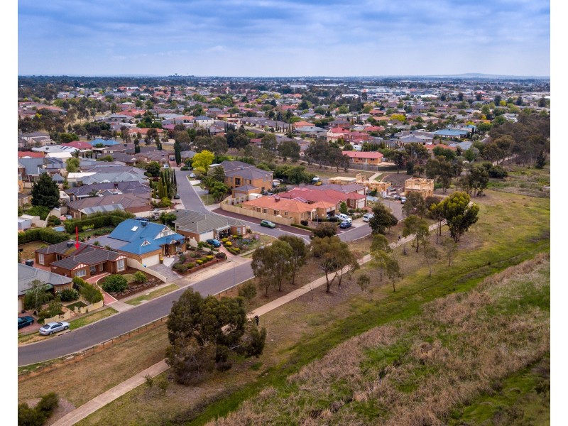 3 Waterside Close, Hoppers Crossing VIC 3029