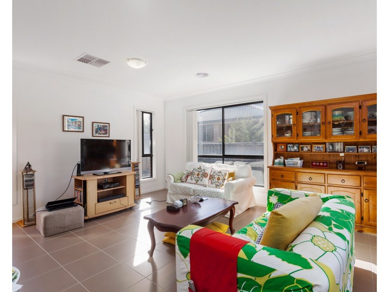 142 Haze Drive, Point Cook VIC 3030