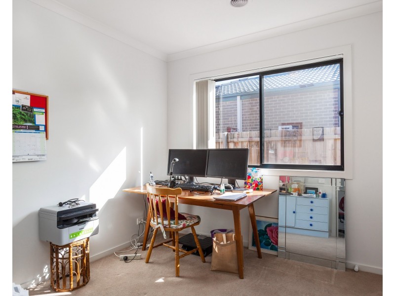 142 Haze Drive, Point Cook VIC 3030