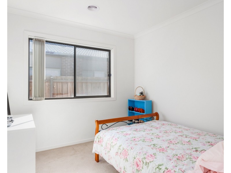 142 Haze Drive, Point Cook VIC 3030