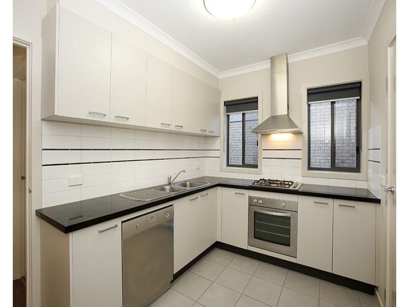 19 Manhattan Close, Point Cook VIC 3030