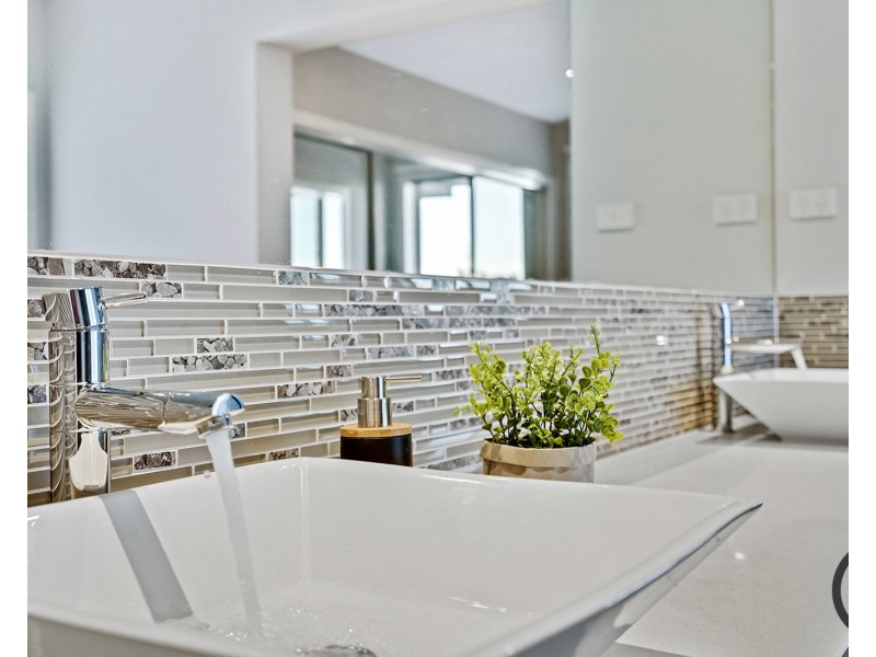 14  Starboard Way, Werribee South VIC 3030