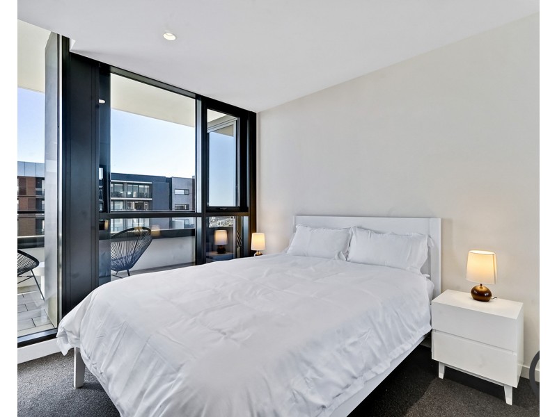 132/33 Quay Boulevard, Werribee South VIC 3030