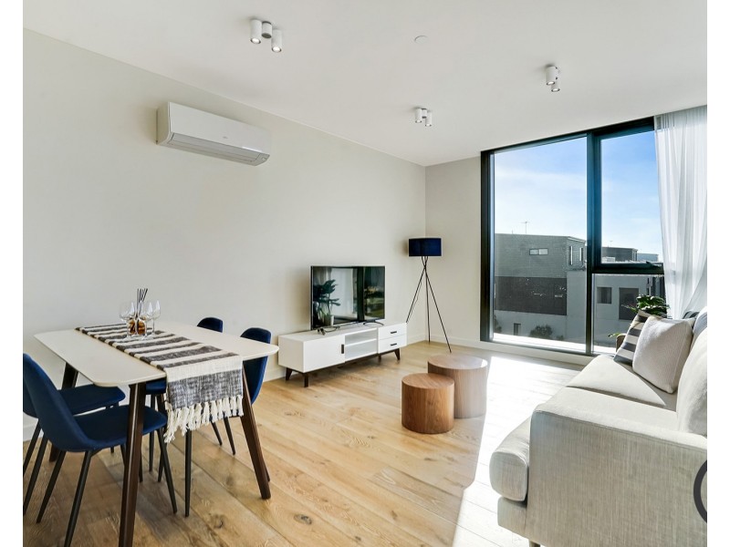 234/33 Quay Boulevard, Werribee South VIC 3030