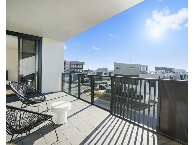 234/33 Quay Boulevard, Werribee South VIC 3030