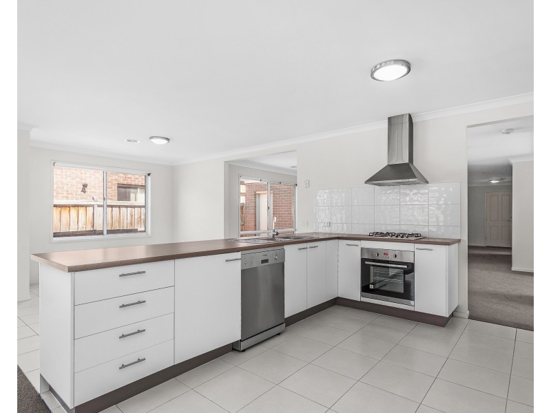 20 Campaspe Way, Point Cook VIC 3030