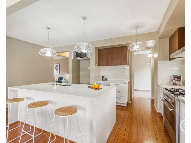 29 San  Sebastian Drive, Point Cook VIC 3030