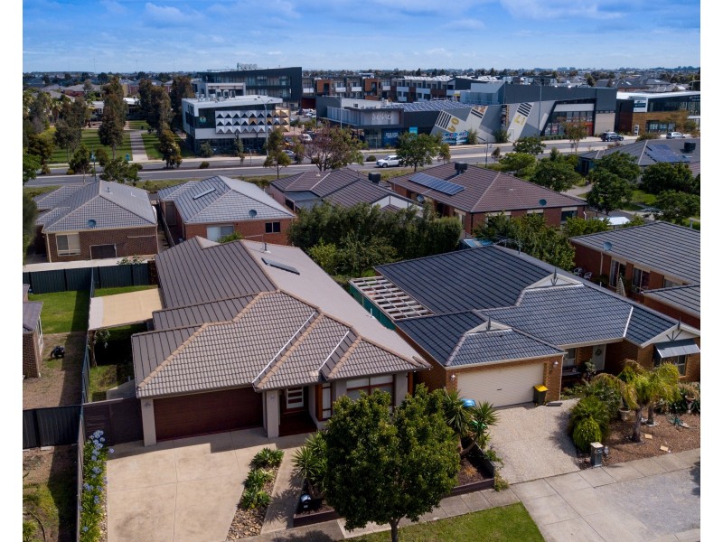 29 San  Sebastian Drive, Point Cook VIC 3030
