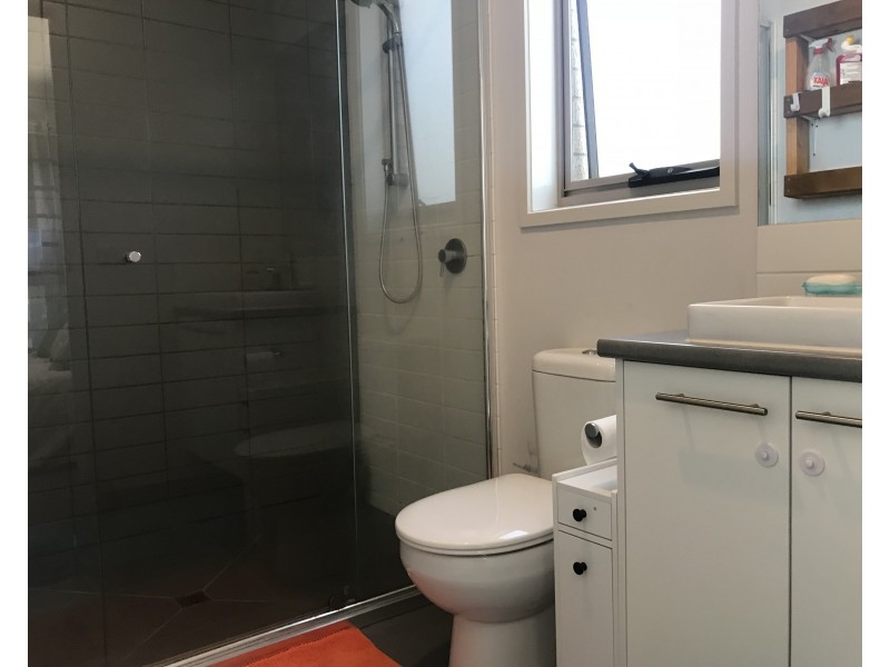 15 Chessington Drive, Williams Landing VIC 3027