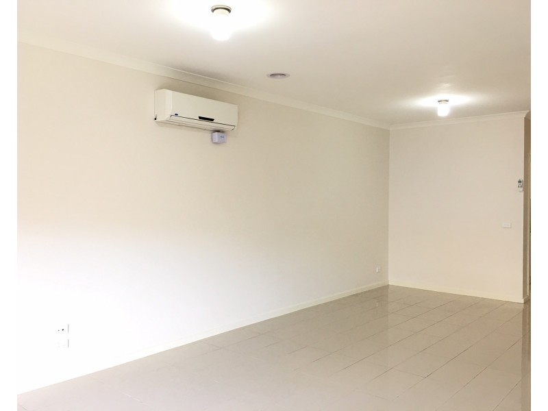 8 Cole Street, Laverton VIC 3028