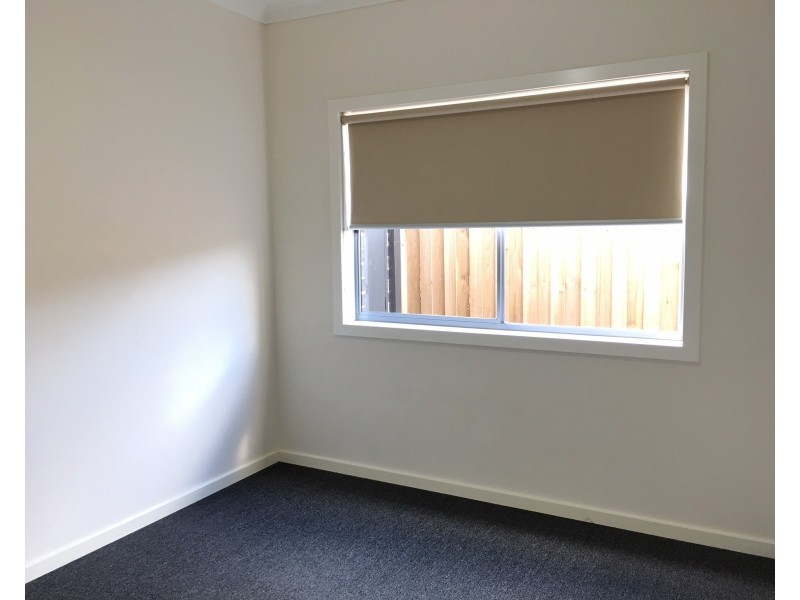 8 Cole Street, Laverton VIC 3028