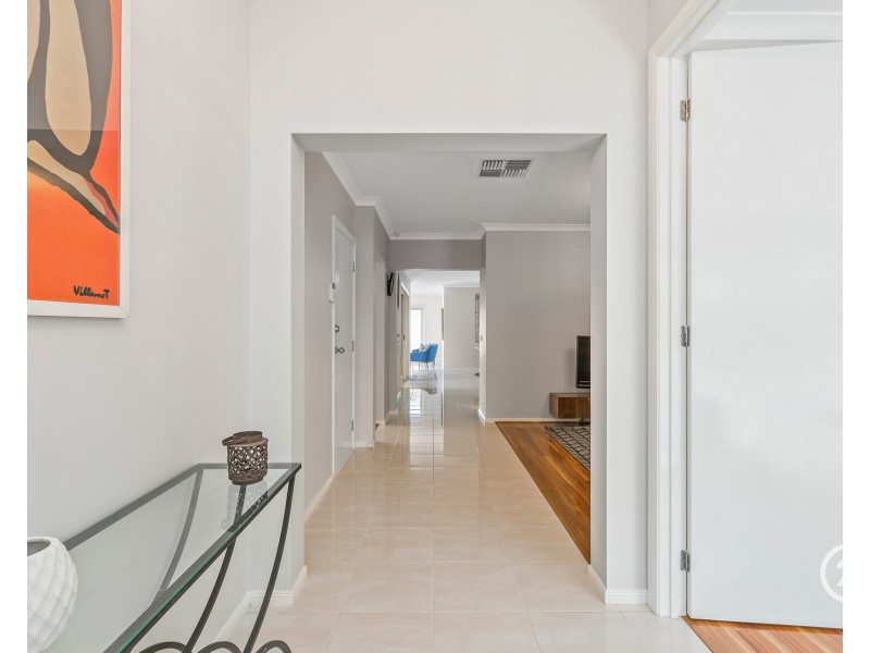 6  Beaufort Street, Point Cook VIC 3030