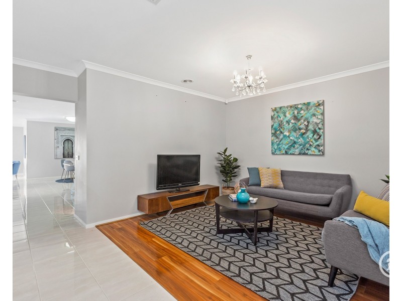 6  Beaufort Street, Point Cook VIC 3030
