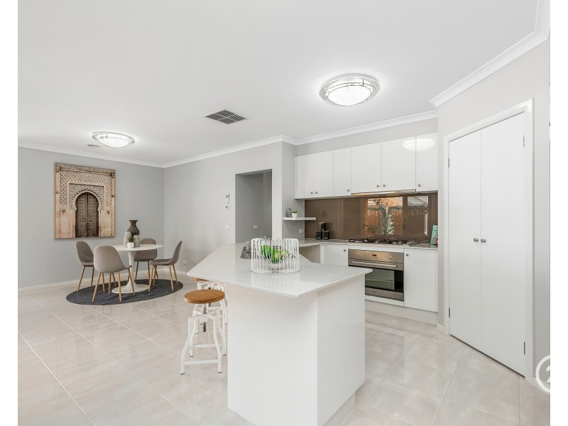 6  Beaufort Street, Point Cook VIC 3030