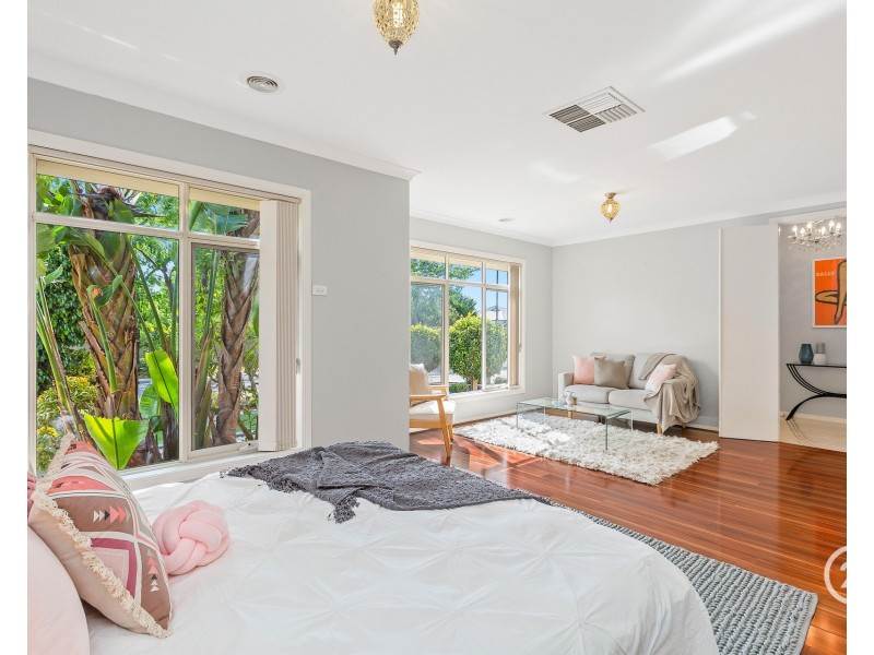 6  Beaufort Street, Point Cook VIC 3030