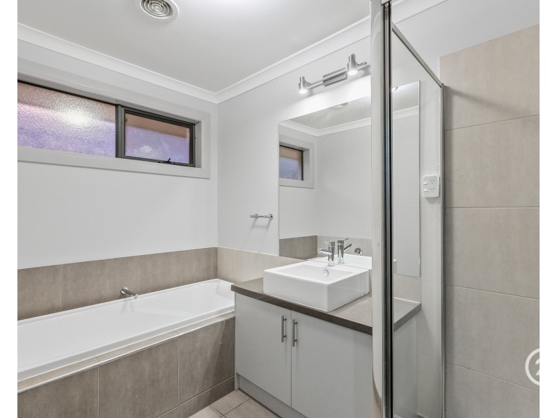 375 Boardwalk Boulevard, Point Cook VIC 3030