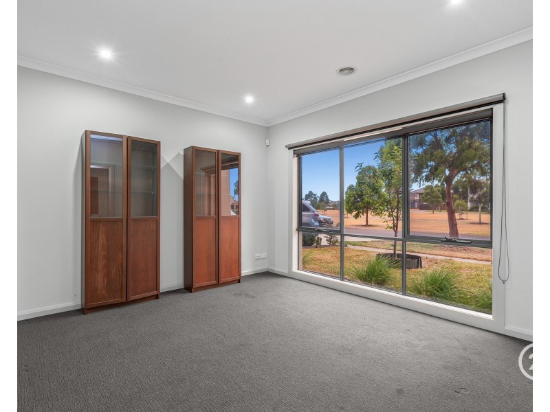 375 Boardwalk Boulevard, Point Cook VIC 3030