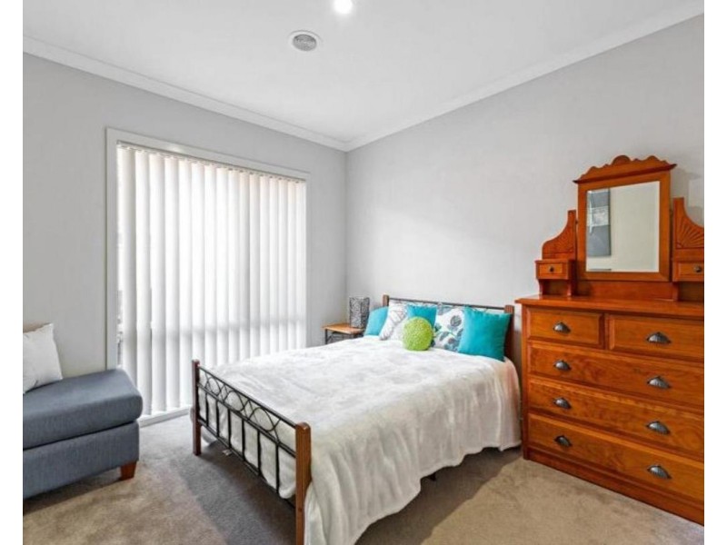 10 Magnetic Avenue, Point Cook VIC 3030