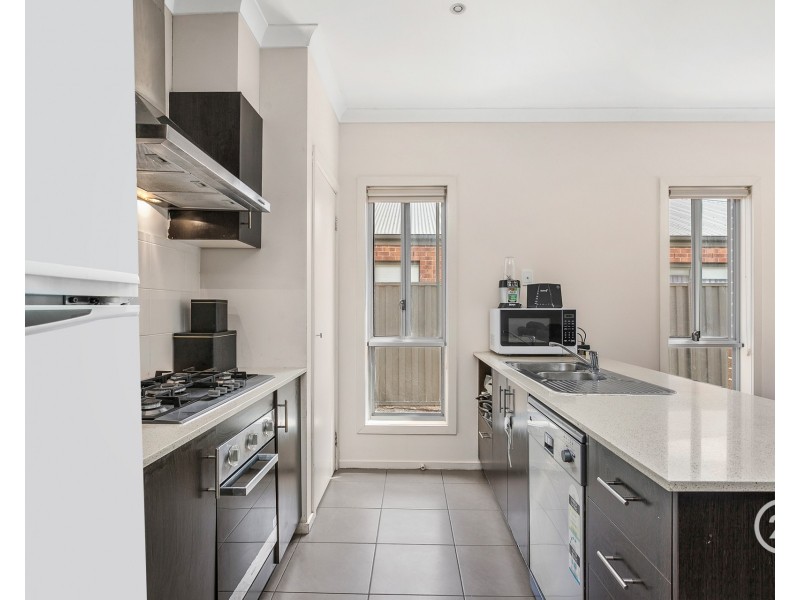 14 Elsmore St, Tarneit VIC 3029