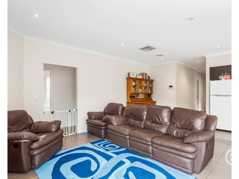 14 Elsmore St, Tarneit VIC 3029