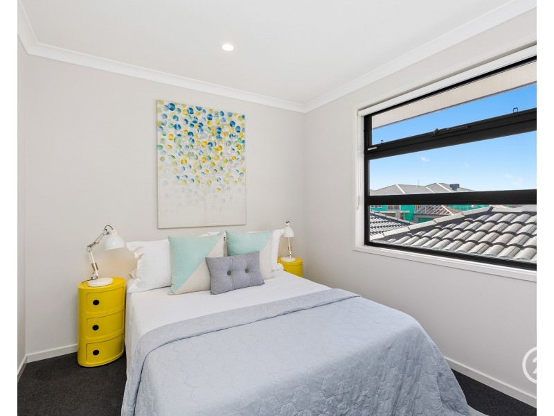 28 Bowling Avenue, Point Cook VIC 3030