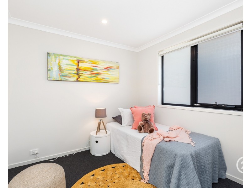 28 Bowling Avenue, Point Cook VIC 3030