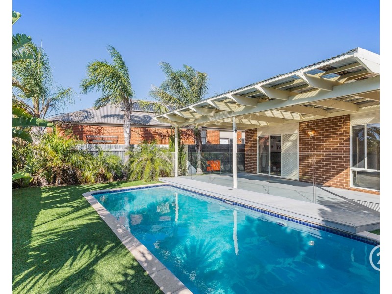 9 Caribou Place, Point Cook VIC 3030