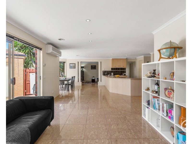 1 Daffodil Way, Point Cook VIC 3030