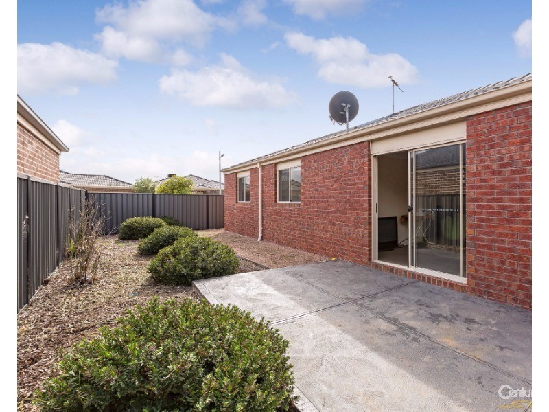 22 Bliss Street, Point Cook VIC 3030
