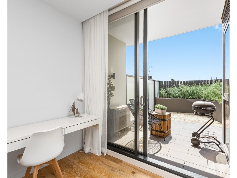 112/33 Quay Boulevard, Werribee South VIC 3030