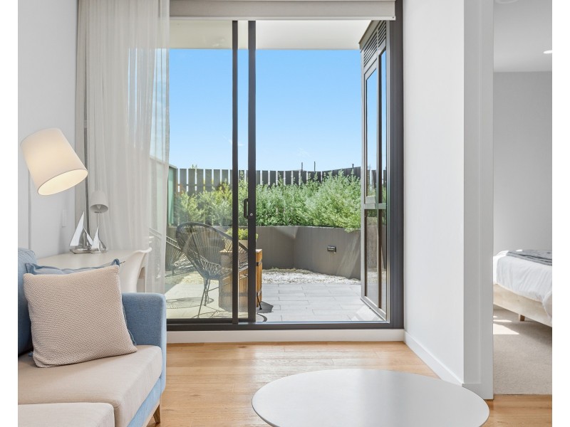 112/33 Quay Boulevard, Werribee South VIC 3030