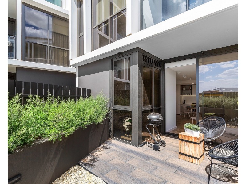 112/33 Quay Boulevard, Werribee South VIC 3030