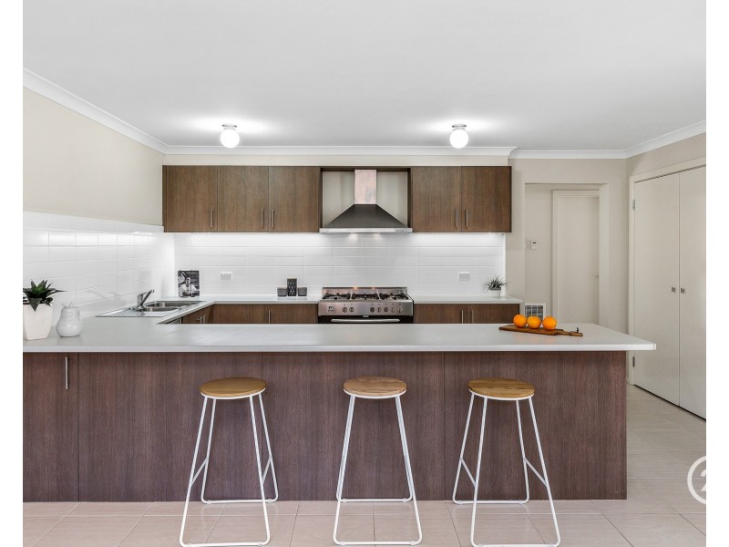 39 Tropic Circuit, Point Cook VIC 3030