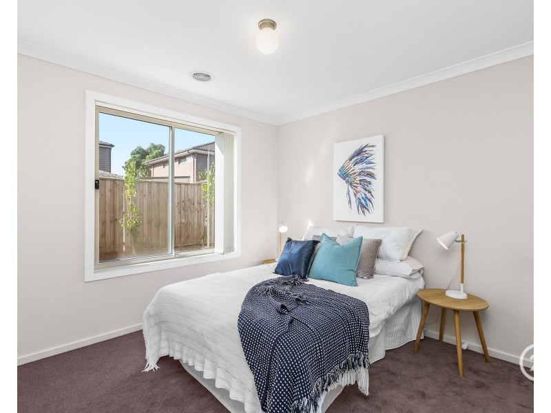 39 Tropic Circuit, Point Cook VIC 3030