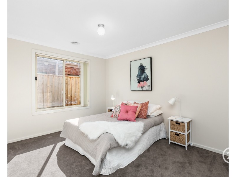 39 Tropic Circuit, Point Cook VIC 3030