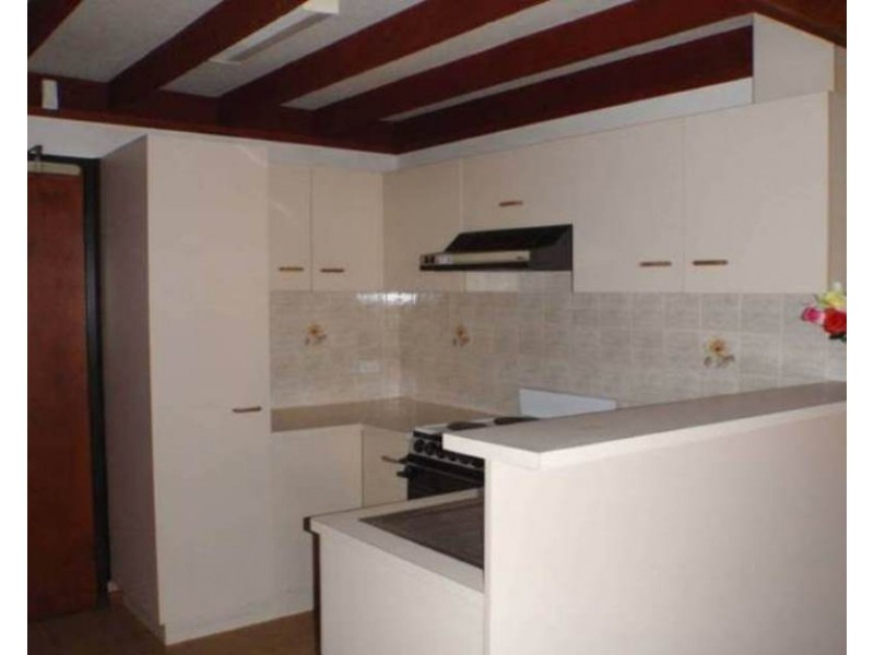 5/293 Princes Highway, Werribee VIC 3030