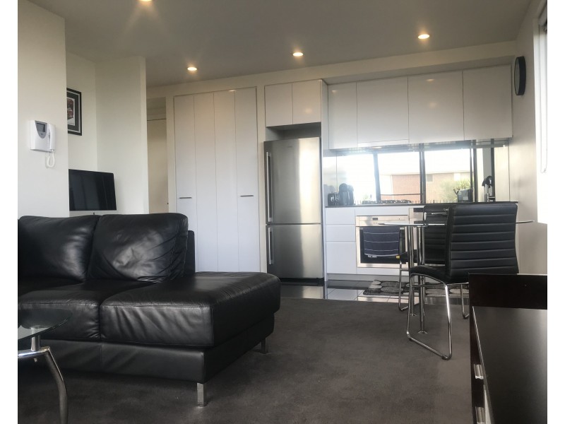 G14/50 Catamaran Drive, Werribee South VIC 3030