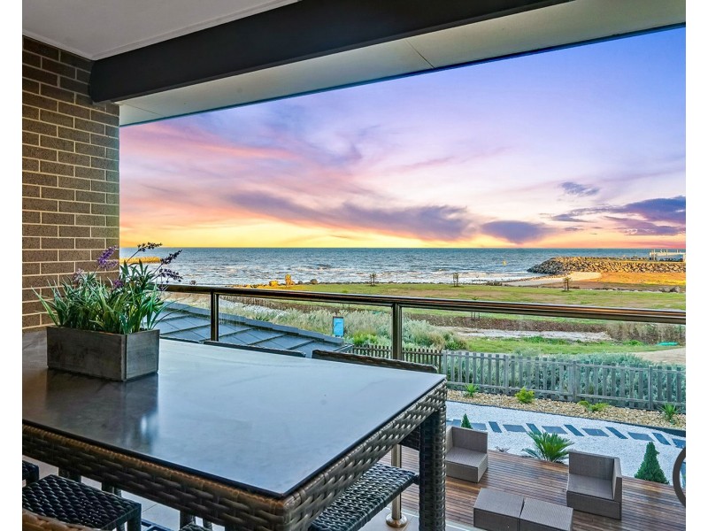 14 Starboard Way, Werribee South VIC 3030