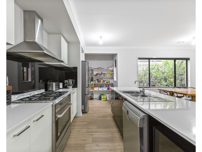 12 Reginato Court, Tarneit VIC 3029