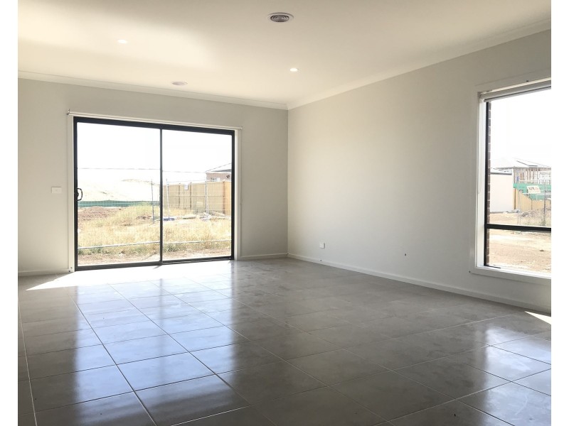 40  Constantine Drive, Point Cook VIC 3030