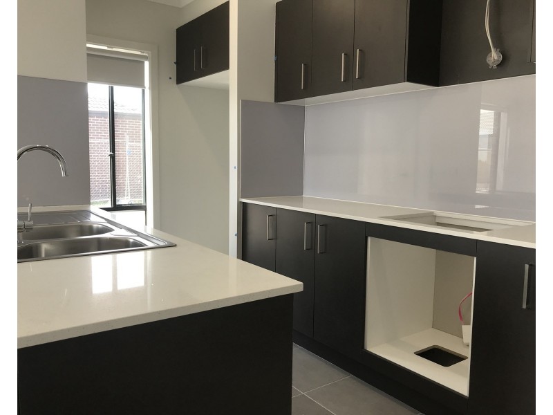 40  Constantine Drive, Point Cook VIC 3030