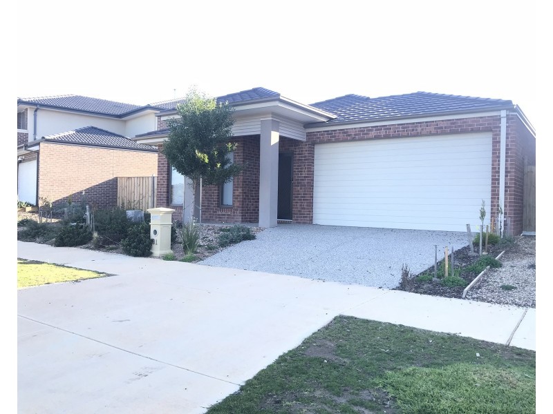 31 Viewside Way, Point Cook VIC 3030