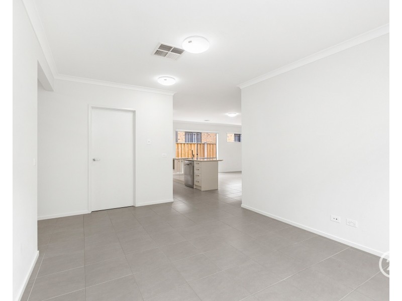 9 Minnehaha Way, Point Cook VIC 3030