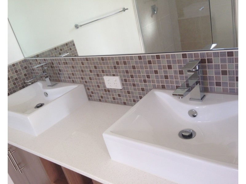 20 Sunnybank Drive, Point Cook VIC 3030